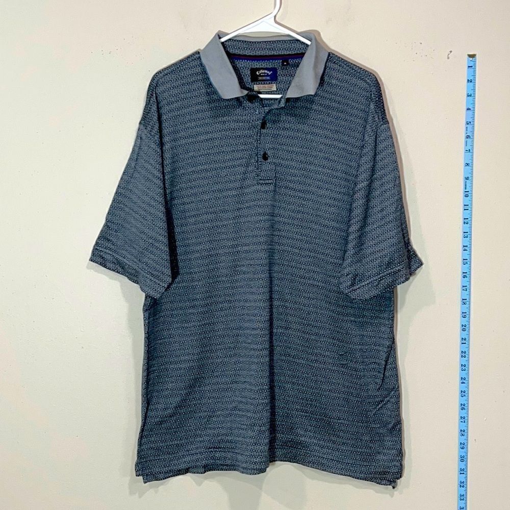 Gray Men’s Callaway Golf Polo. Size Medium.